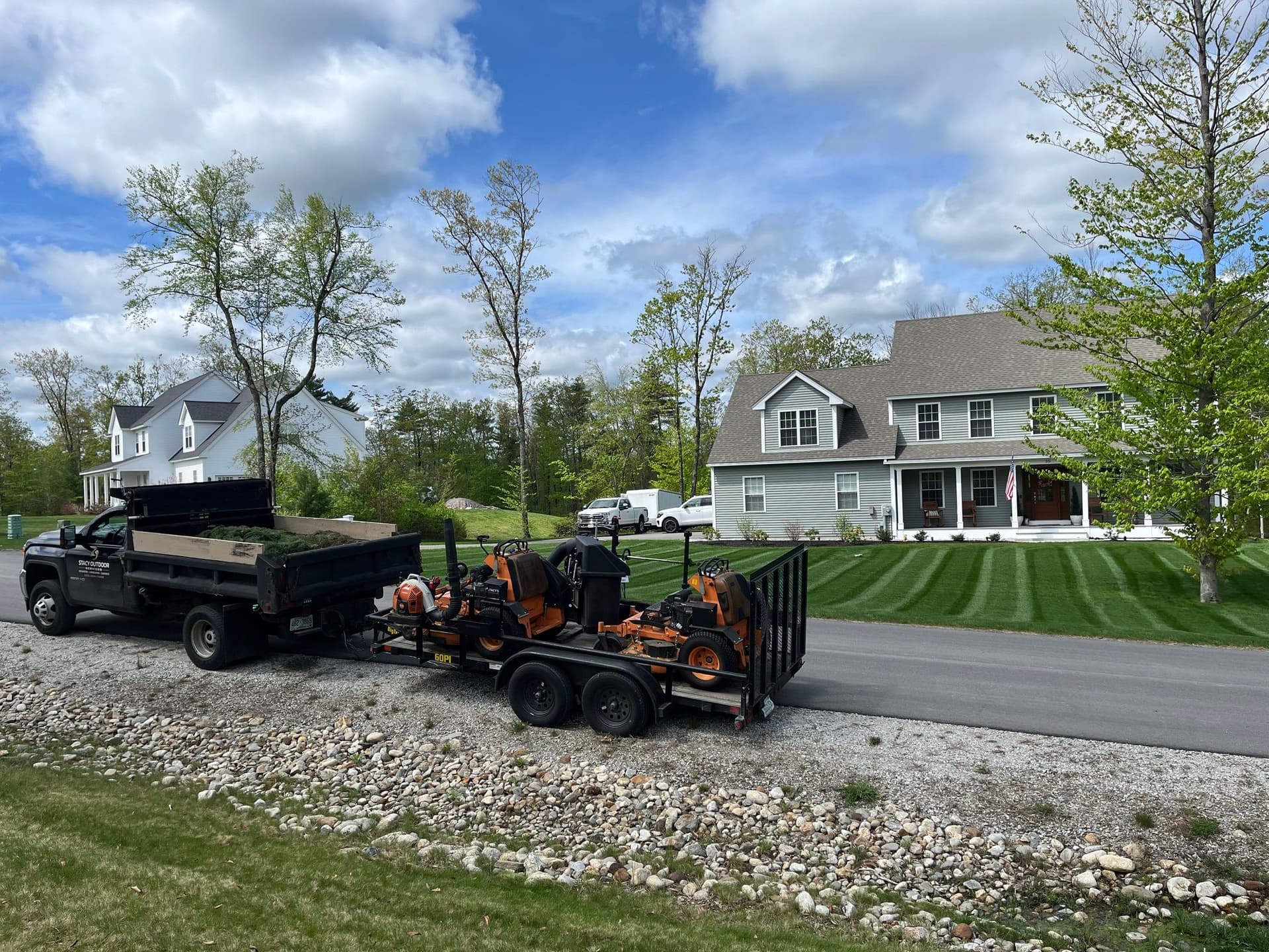 Pristine Lawn Mowing Transformations in New Hampshire